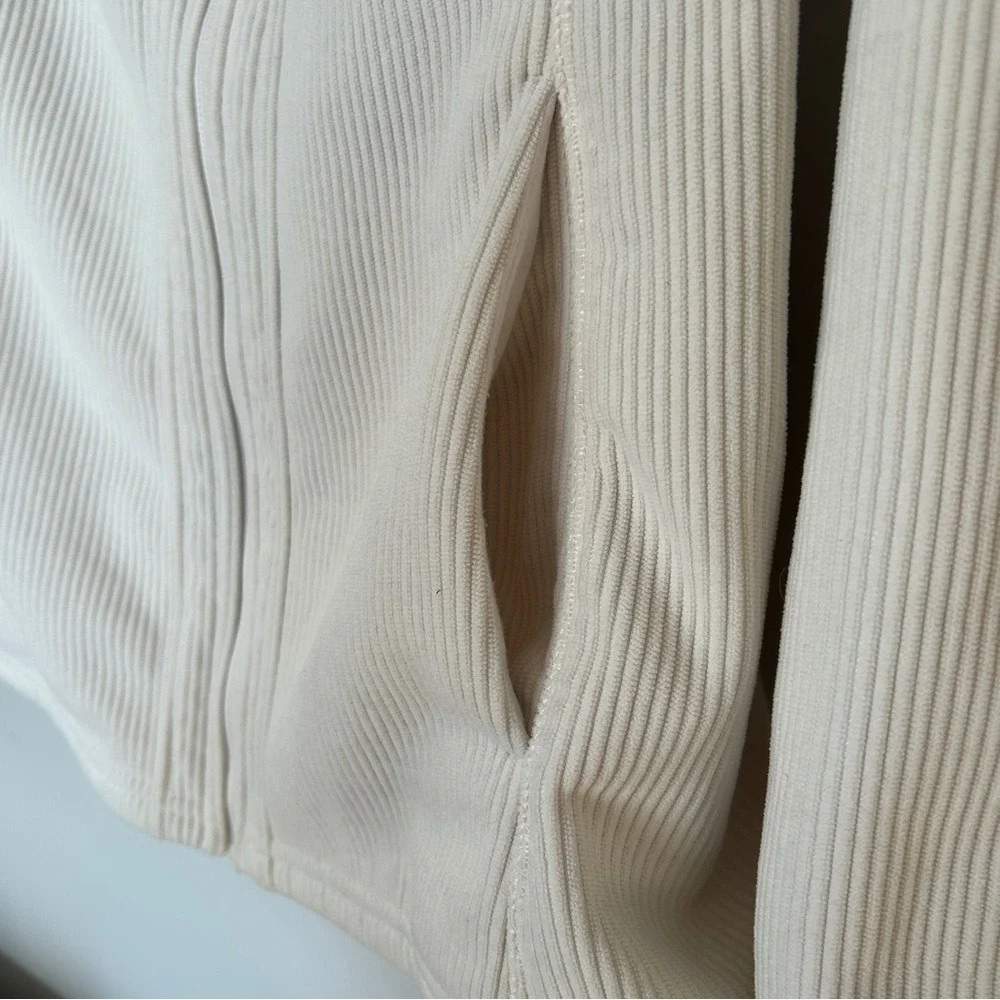 Andrew Marc Cream Ribbed‎ Jacket Women's Small Full Zip Quiet Luxury Minimalist
